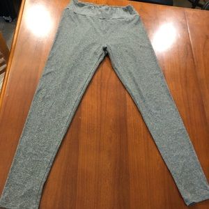 Medium Gray LulaRoe Leggings!